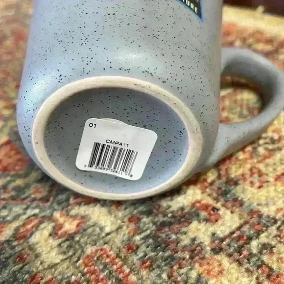 Three brand new Pennsylvania mugs. Three mugs for the price of one. - Picture 4 of 5